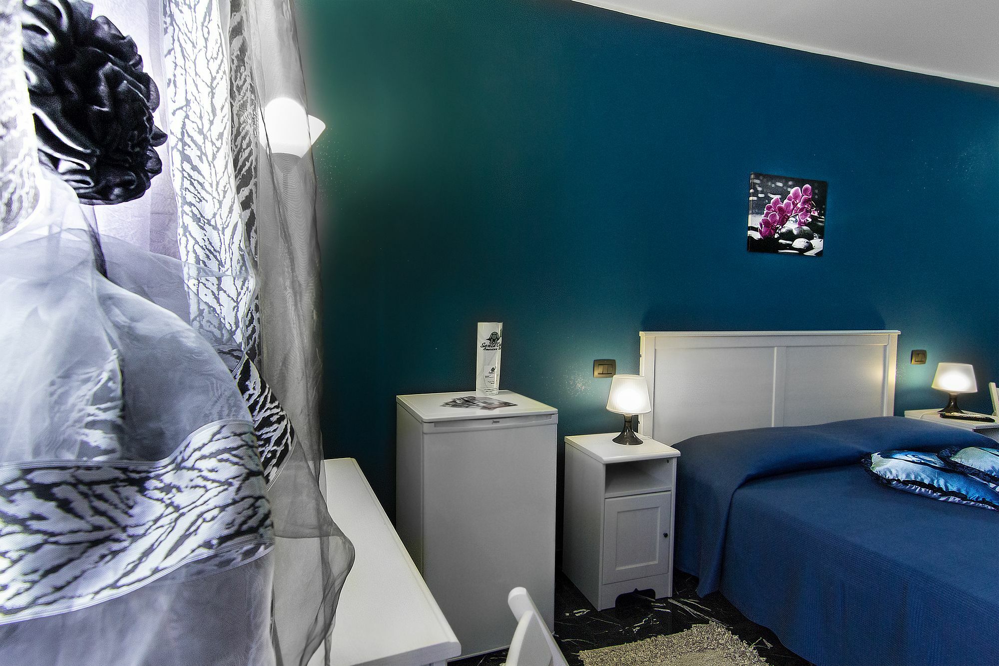 B&B Eraclio Suite Barletta Bagian luar foto